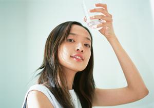 ヒアルロン酸化粧品は浸透力で選んで